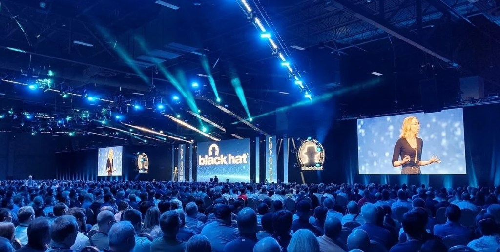 Black Hat Las Vegas: “Hay una carrera corporativa armamentista por la inteligencia artificial, pero no se impulsa la&nbsp;seguridad”