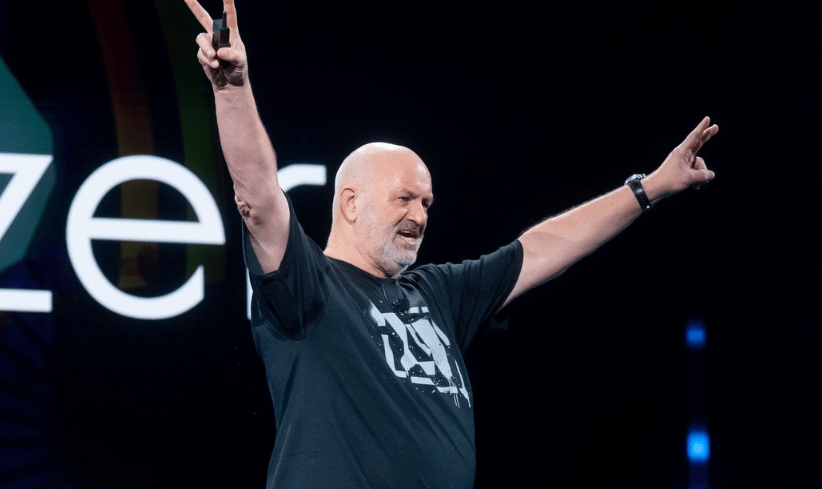Inteligencia artificial, desinformación y adicción a los celulares: las predicciones de Werner Vogels, el “cerebro tecnológico” de&nbsp;Amazon